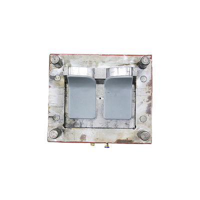 Kustomisasi 718 Mould Steel Medical Insert Moulding Untuk Bagian Platic