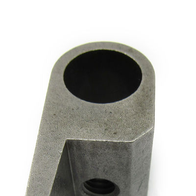 Perlakuan Panas Kimia Proses Metalurgi Serbuk Tembaga Trapesium Nut Window Gluer Accessories