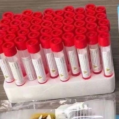 Cetakan Injeksi Plastik GF30 Cetakan Peralatan Jarum Suntik Bagian Plastik Medis Sekali Pakai Cetakan IATF 16949