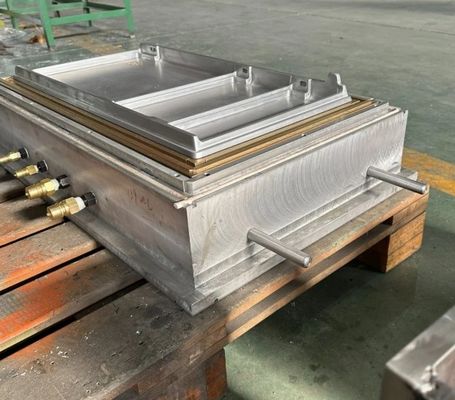 ABS / PA66 / PP / PC / PMMA Plastic Vacuum Forming Door Mold